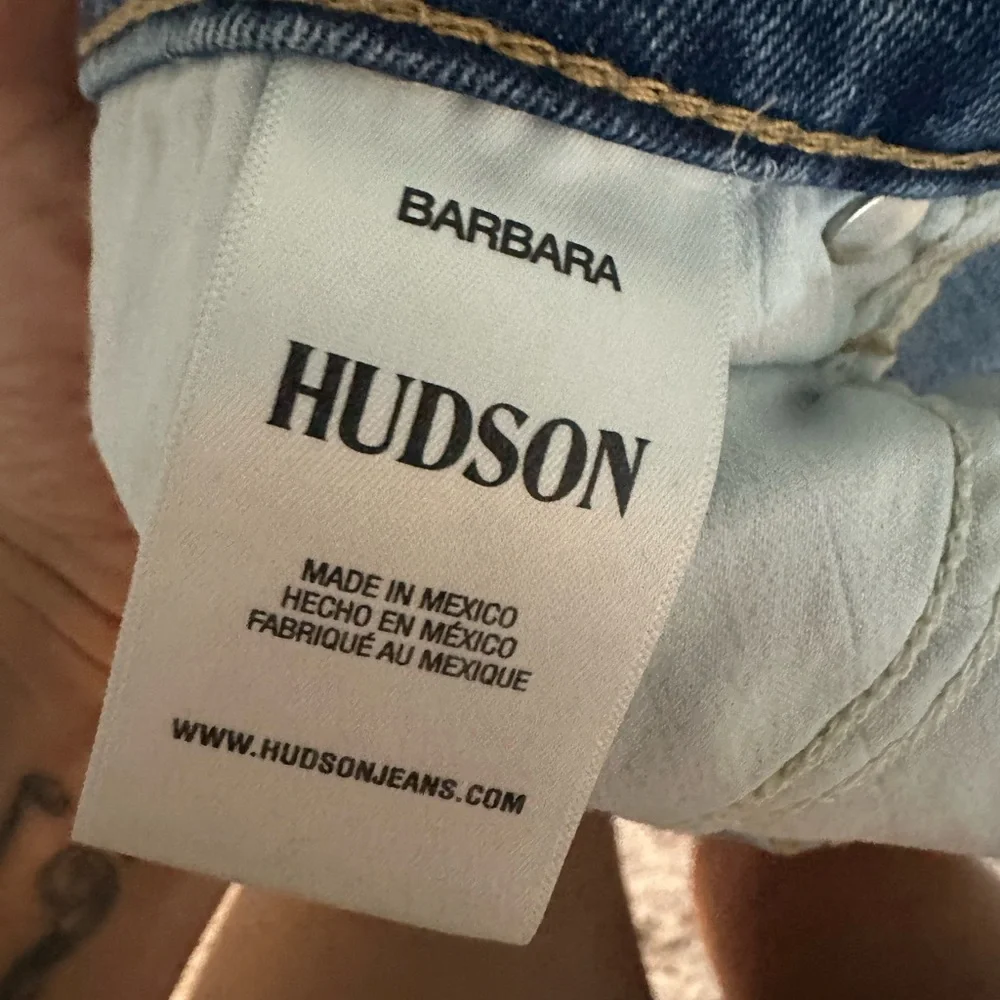 Hudson Jeans - Picture 5 of 7